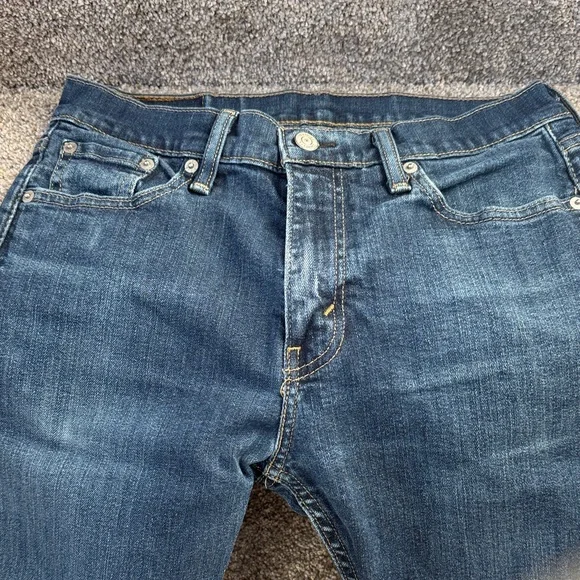 Levi's Men's Classic Blue 513 Straight Jeans, 30 x 30 - Picture 4 of 9